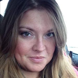 Meet your Posher, Deanna